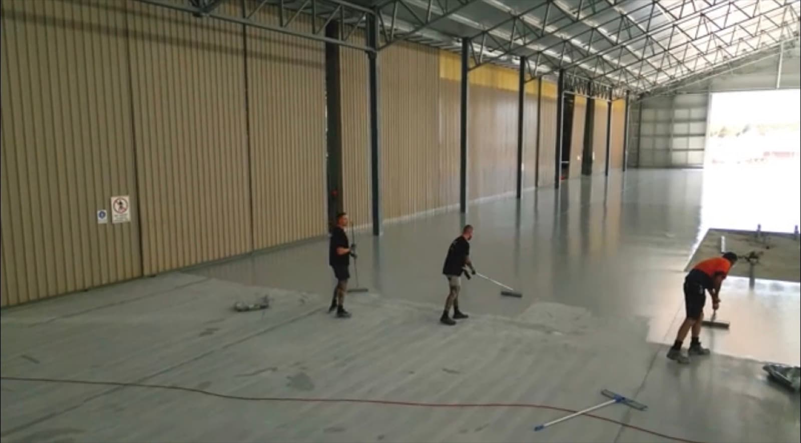 Jackson’s 4x4 — High-performance epoxy flooring system, Murray Bridge