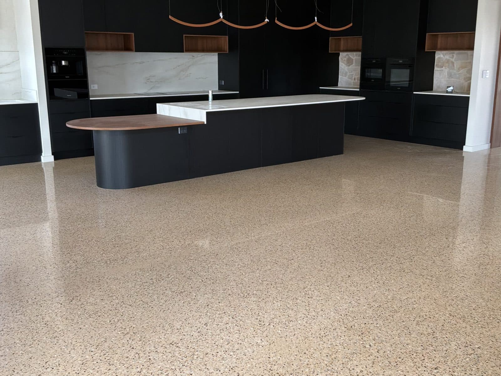 McInnis House — Full exposure polished concrete, Adelaide
